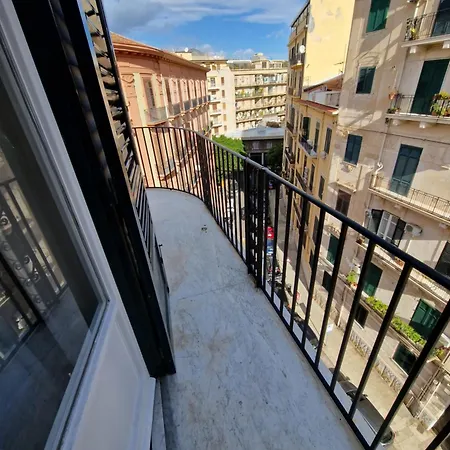 Lägenhet Capomassimo Palermo