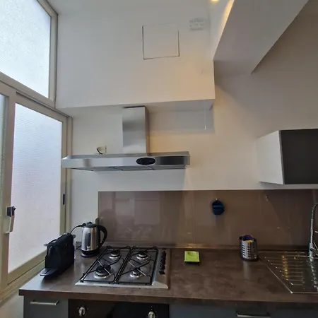 Capomassimo Apartament *